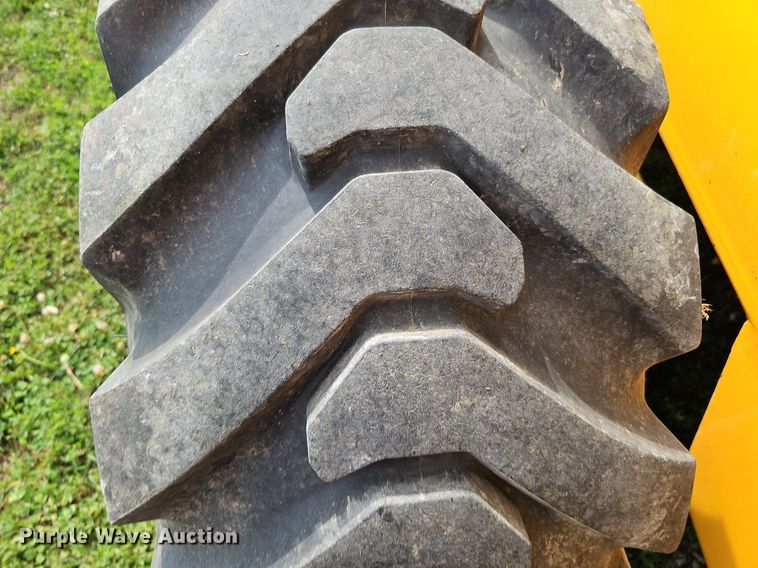 image for item DO2805 2021 TerraKat T15  manure spreader