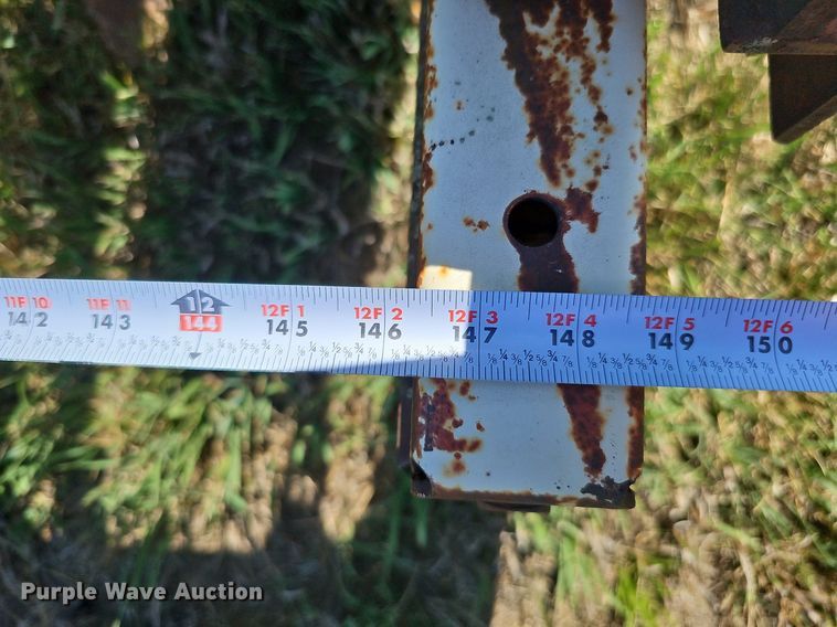 image for item DO2826 International 45  Vibrashank field cultivator