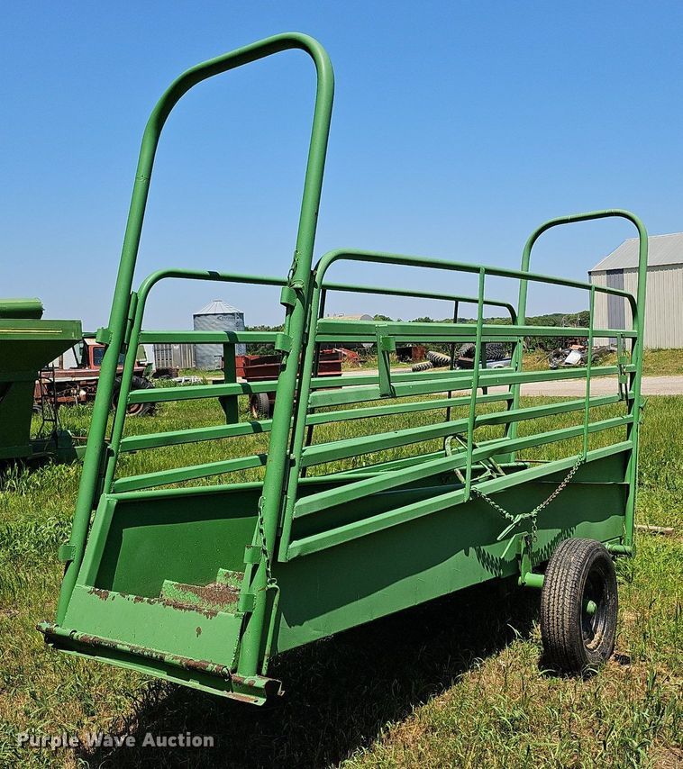 image for item DO2828 Powder River  livestock loading chute