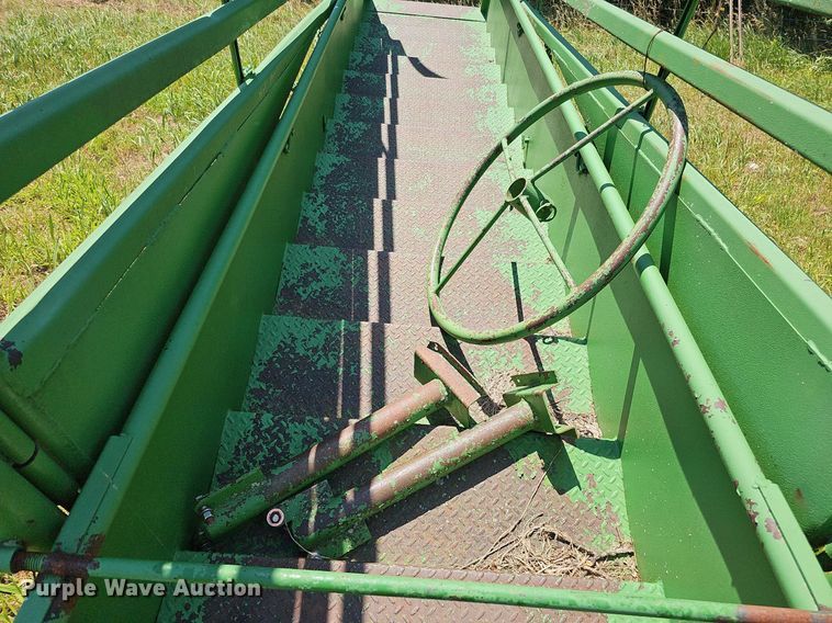 image for item DO2828 Powder River  livestock loading chute