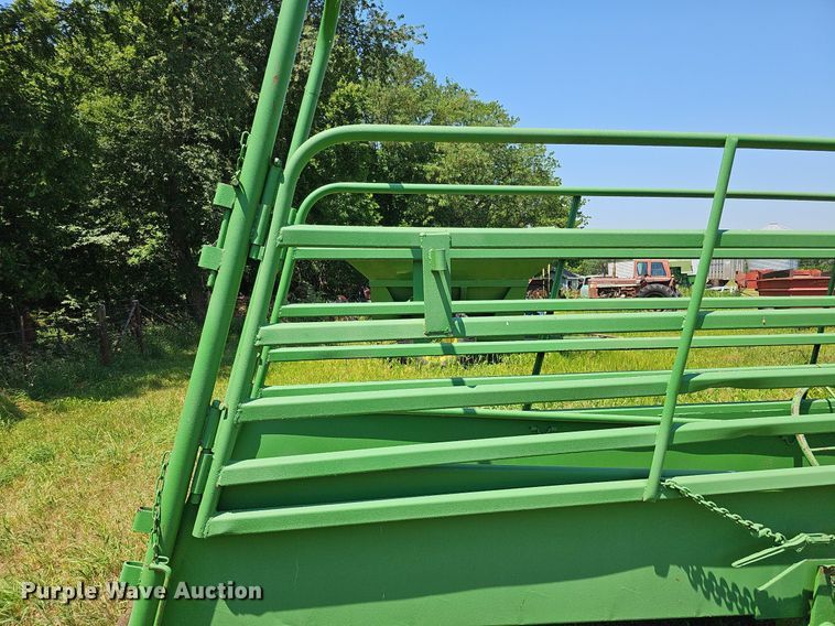 image for item DO2828 Powder River  livestock loading chute
