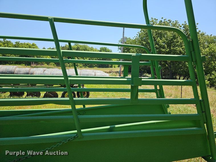 image for item DO2828 Powder River  livestock loading chute