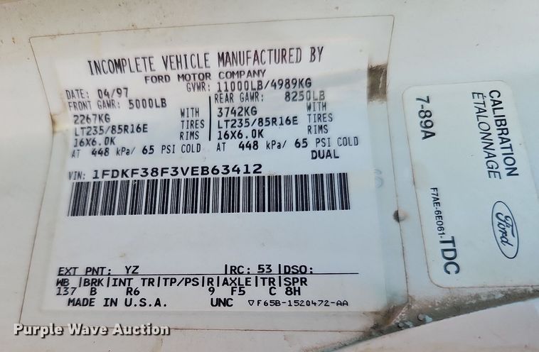 image for item DO2830 1997 Ford F350 XLT  bale bed pickup truck