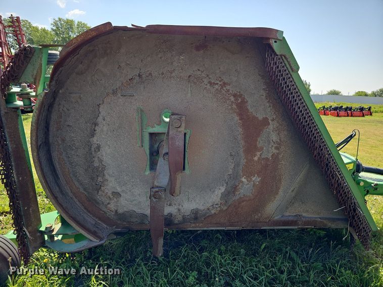 image for item DO2851 John Deere MX15 batwing rotary mower