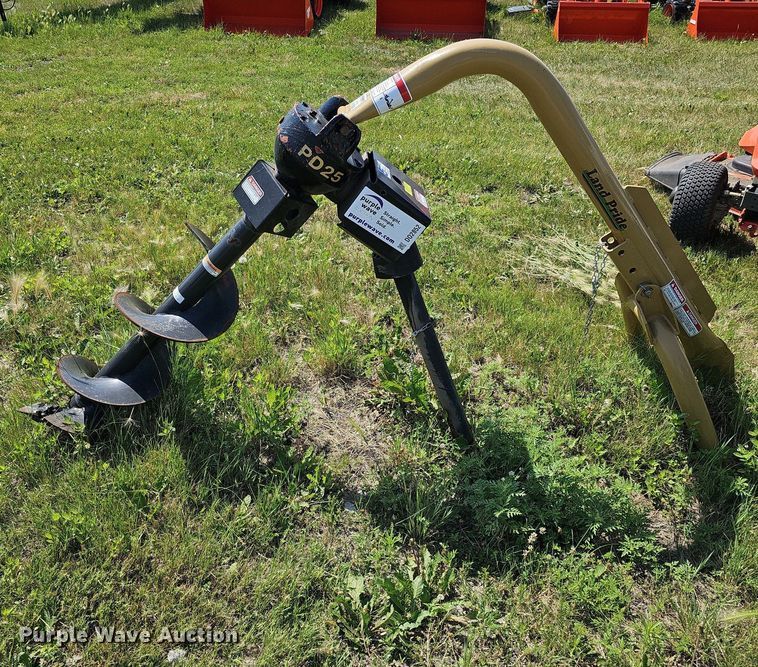 image for item DO2852 Land Pride PD25  post hole auger