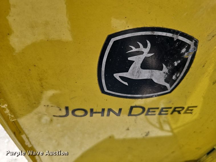 image for item DO2853 2015 John Deere 2025R  tractor