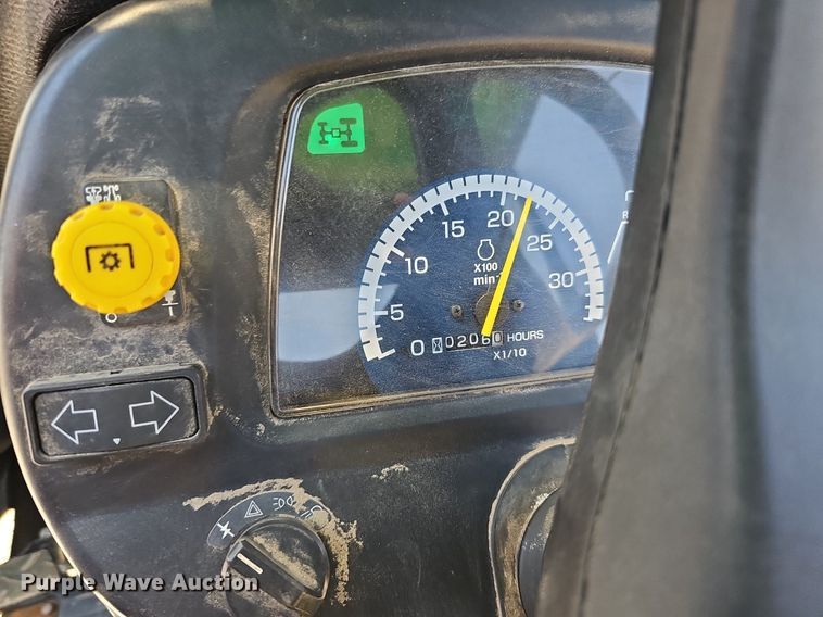 image for item DO2853 2015 John Deere 2025R  tractor