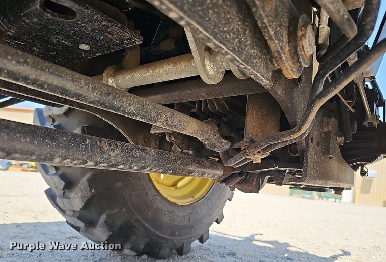 image for item DO2853 2015 John Deere 2025R  tractor