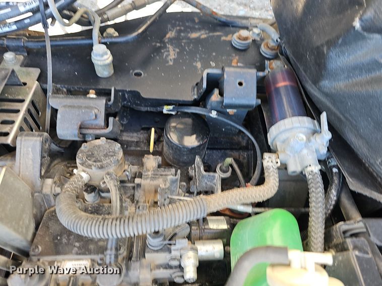 image for item DO2853 2015 John Deere 2025R  tractor