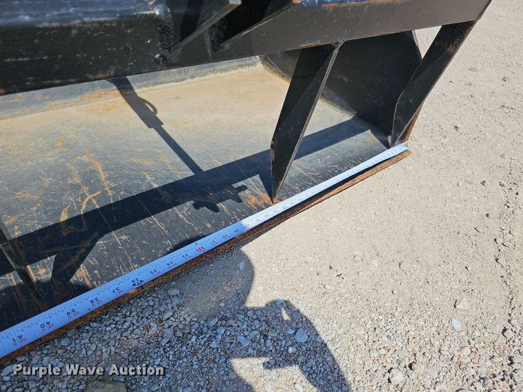 image for item DO2854 Kubota L3560 HST  tractor