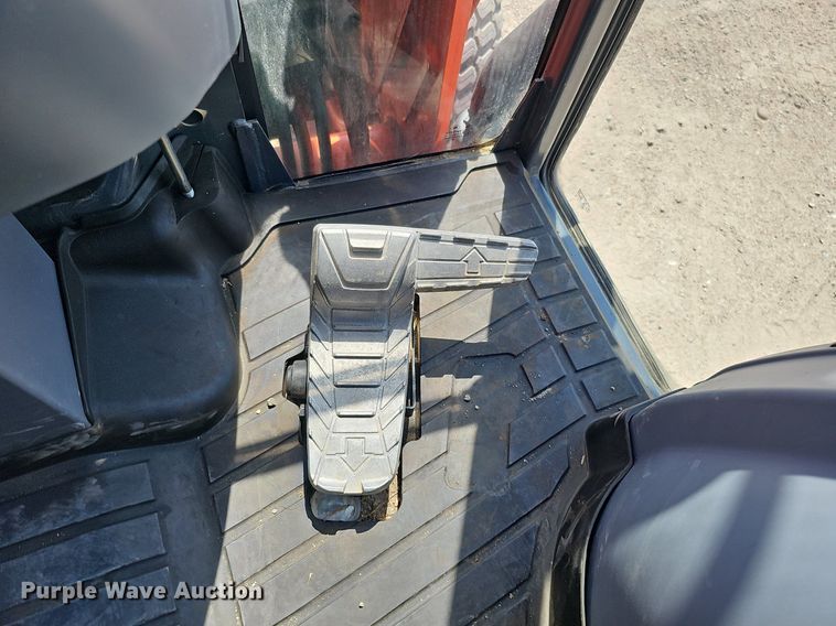 image for item DO2854 Kubota L3560 HST  tractor