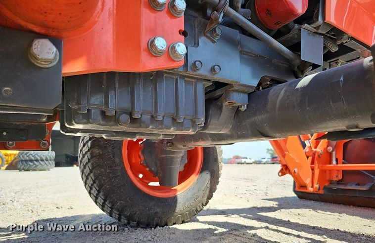 image for item DO2854 Kubota L3560 HST  tractor