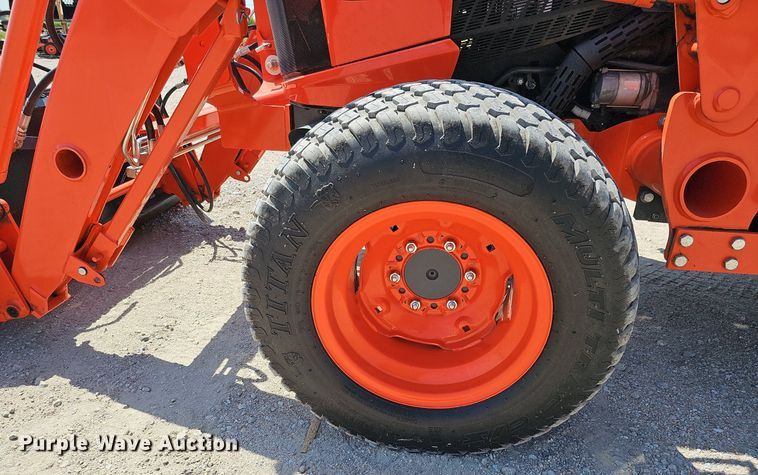 image for item DO2854 Kubota L3560 HST  tractor