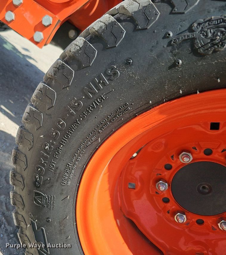 image for item DO2854 Kubota L3560 HST  tractor