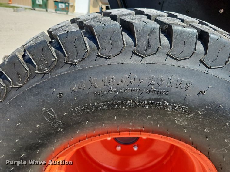 image for item DO2854 Kubota L3560 HST  tractor