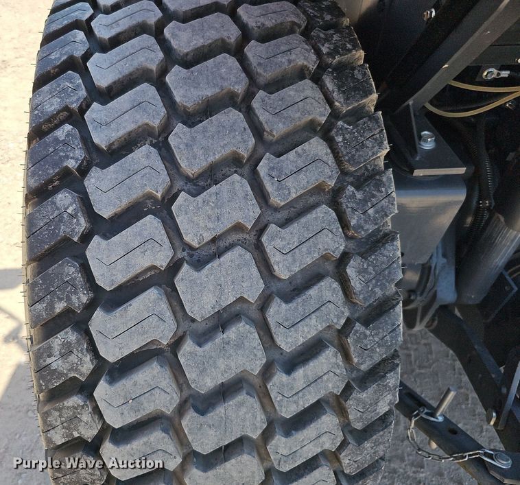 image for item DO2854 Kubota L3560 HST  tractor