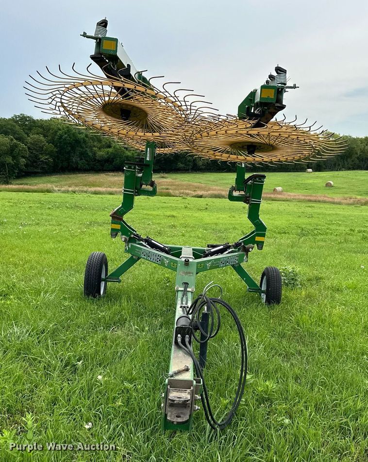 image for item DO5146 Ogden Hybrid Hay Runner  hay rake