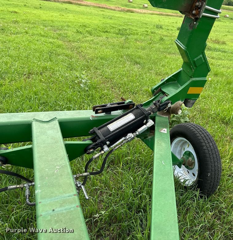 image for item DO5146 Ogden Hybrid Hay Runner  hay rake