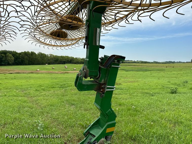 image for item DO5146 Ogden Hybrid Hay Runner  hay rake