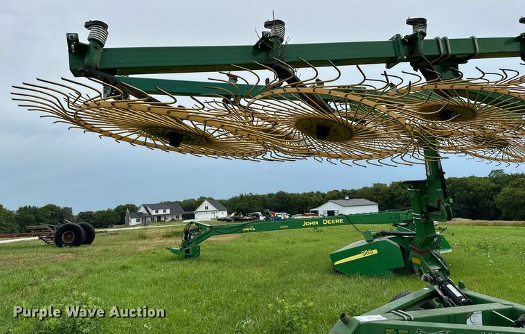 image for item DO5146 Ogden Hybrid Hay Runner  hay rake