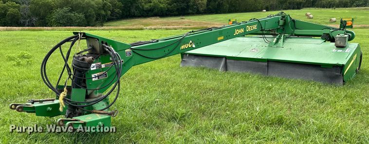 image for item DO5147 John Deere 956  swather / windrower