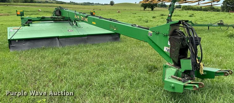 image for item DO5147 John Deere 956  swather / windrower