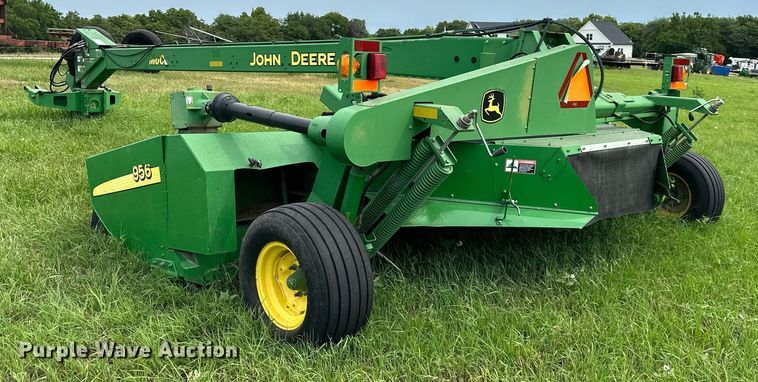 image for item DO5147 John Deere 956  swather / windrower