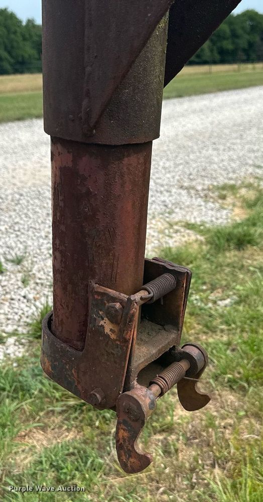 image for item DO5149 Hay bale trailer