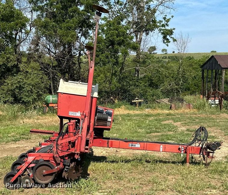 image for item DO5153 Case IH 900 Cyclo Air  planter