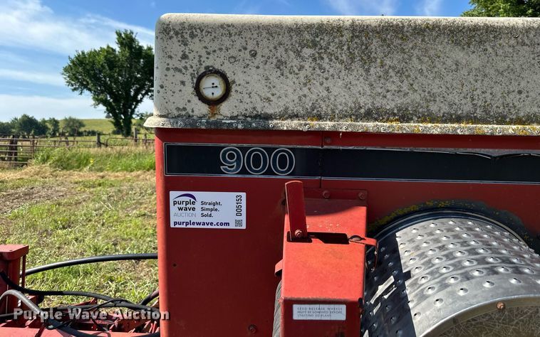 image for item DO5153 Case IH 900 Cyclo Air  planter