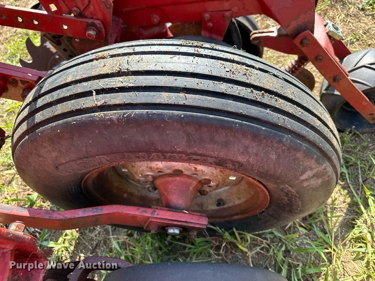 image for item DO5153 Case IH 900 Cyclo Air  planter