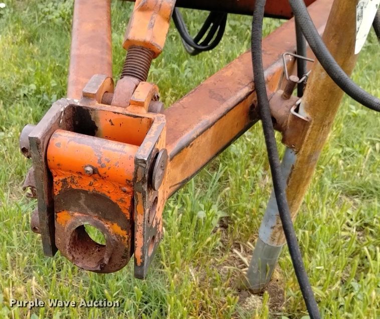 image for item DP3297 Sunflower 8660  sweep plow