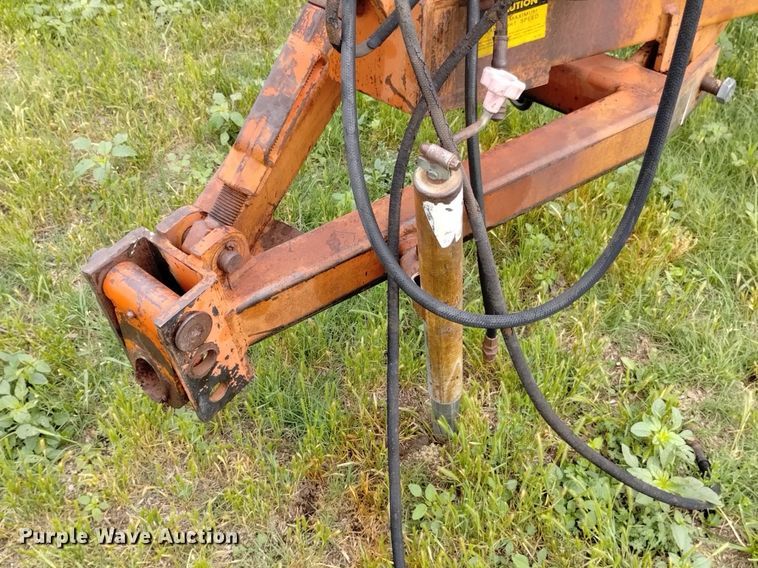 image for item DP3297 Sunflower 8660  sweep plow