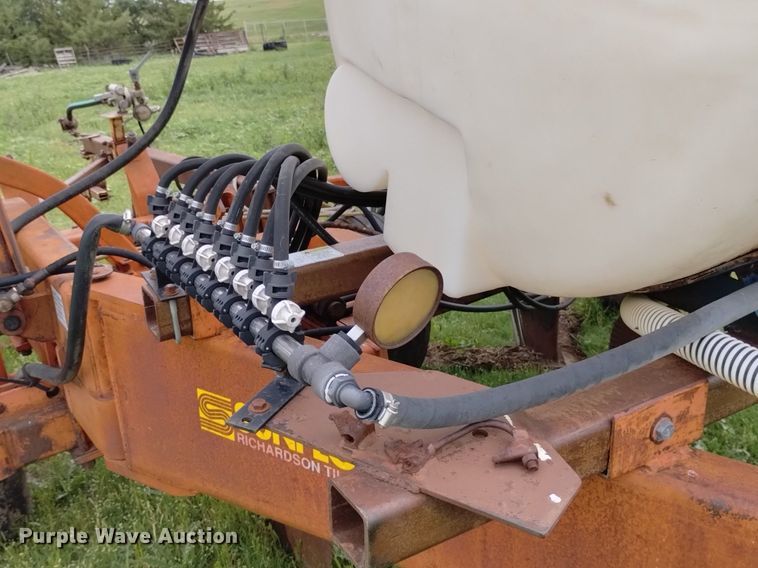 image for item DP3297 Sunflower 8660  sweep plow