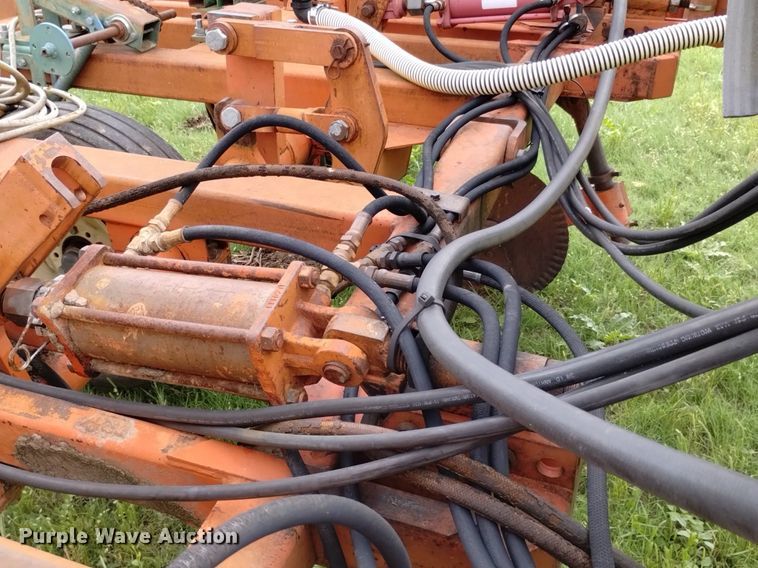 image for item DP3297 Sunflower 8660  sweep plow