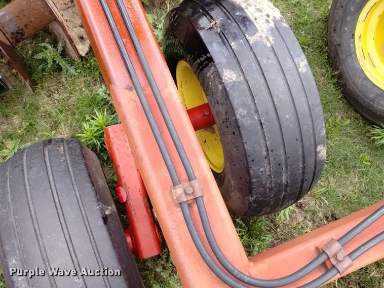 image for item DP3300 1997 Sunflower 1544-45  double off-set disk