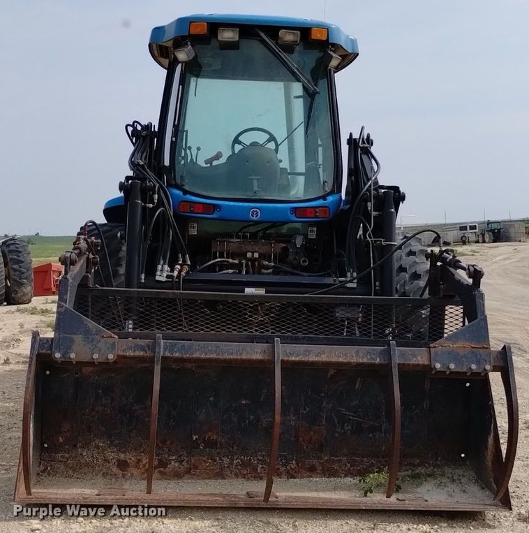 image for item DP3301 2001 New Holland TV140  bi-directional tractor