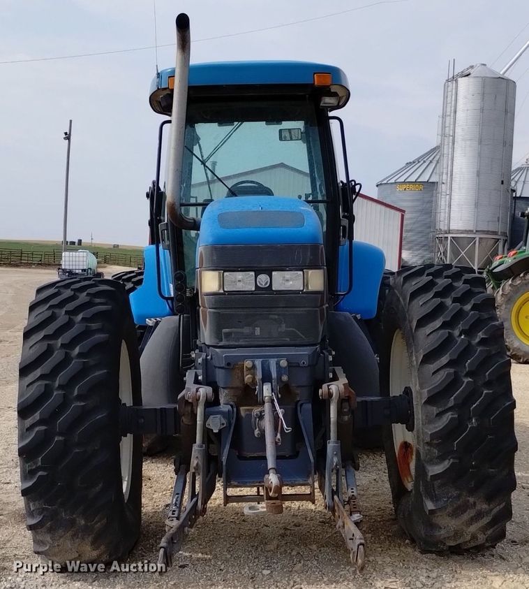 image for item DP3301 2001 New Holland TV140  bi-directional tractor