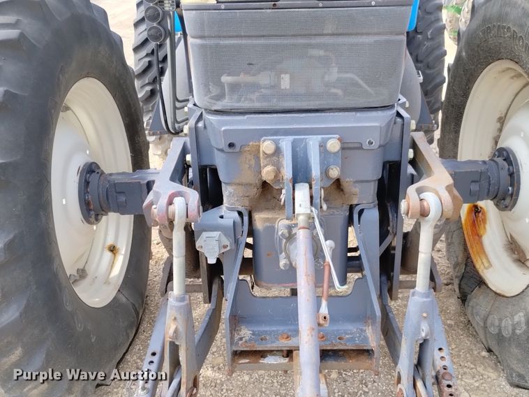 image for item DP3301 2001 New Holland TV140  bi-directional tractor