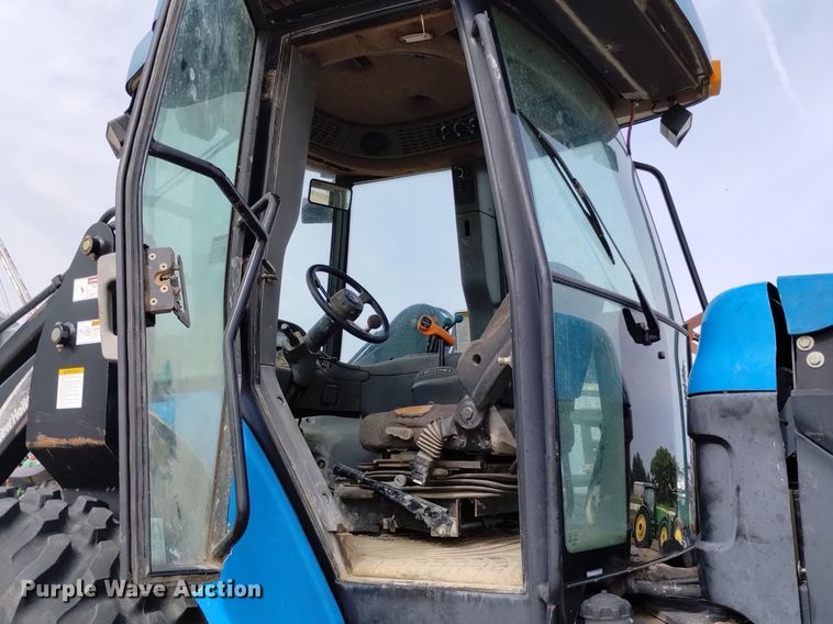 image for item DP3301 2001 New Holland TV140  bi-directional tractor