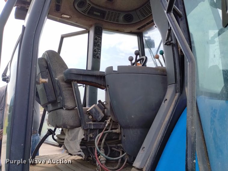 image for item DP3301 2001 New Holland TV140  bi-directional tractor