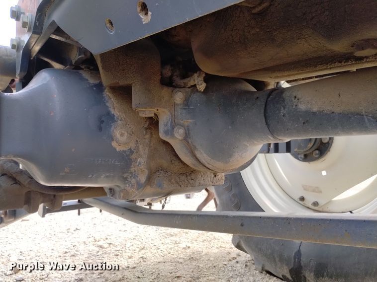 image for item DP3301 2001 New Holland TV140  bi-directional tractor