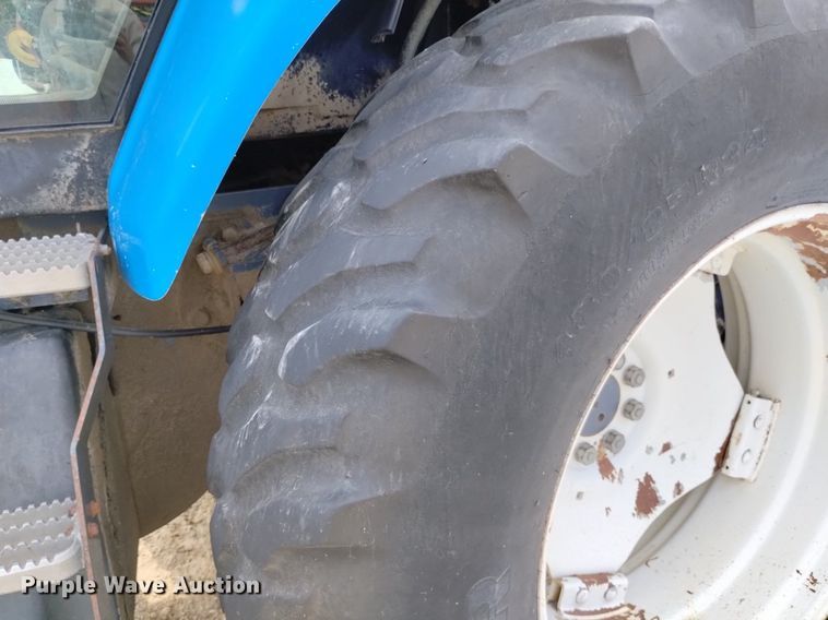 image for item DP3301 2001 New Holland TV140  bi-directional tractor