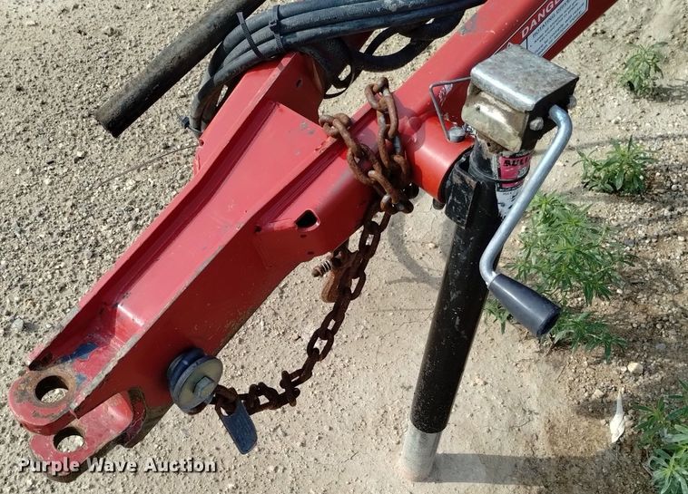 image for item DP3302 2008 New Holland BR7090  round baler