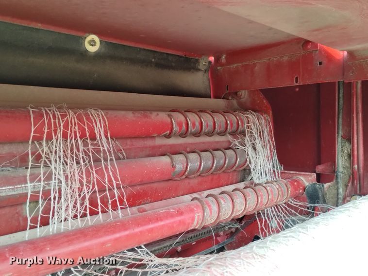 image for item DP3302 2008 New Holland BR7090  round baler