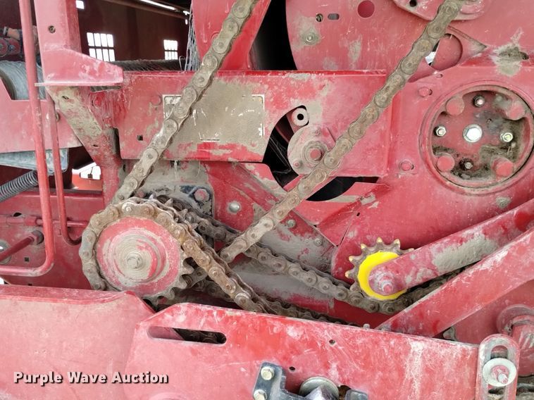 image for item DP3302 2008 New Holland BR7090  round baler