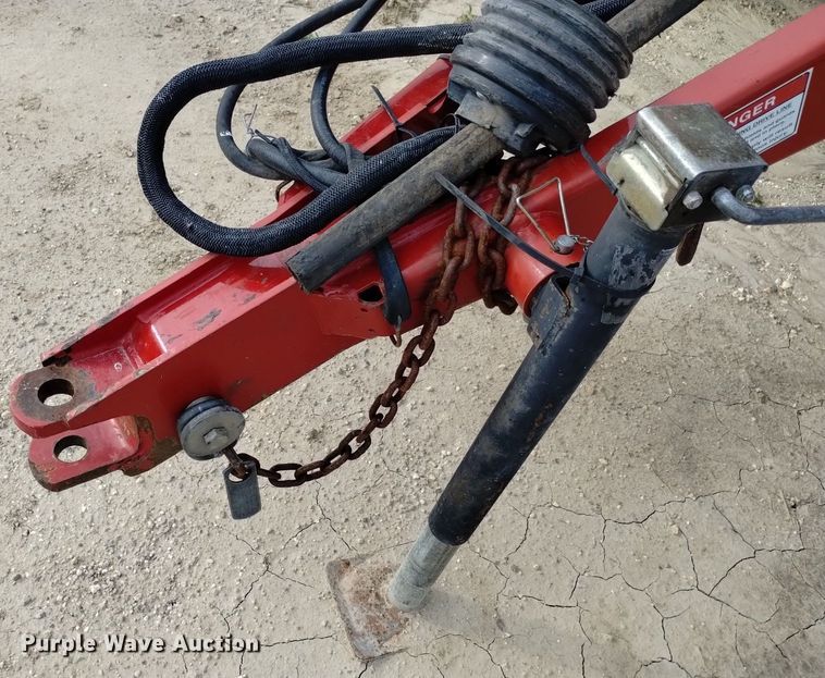 image for item DP3303 2008 New Holland BR7090  round baler