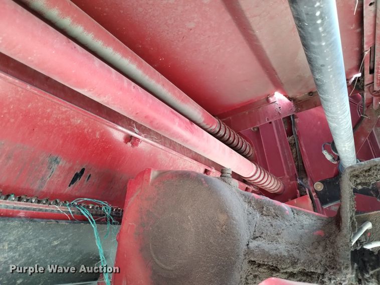 image for item DP3303 2008 New Holland BR7090  round baler