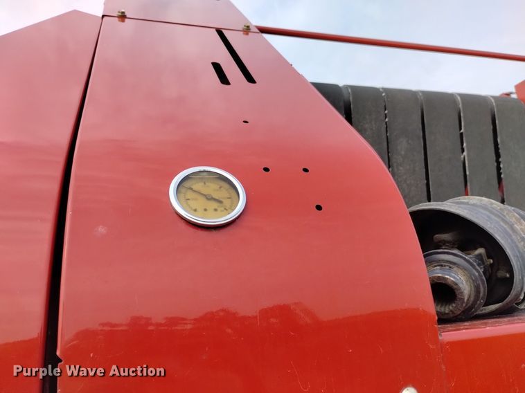 image for item DP3303 2008 New Holland BR7090  round baler