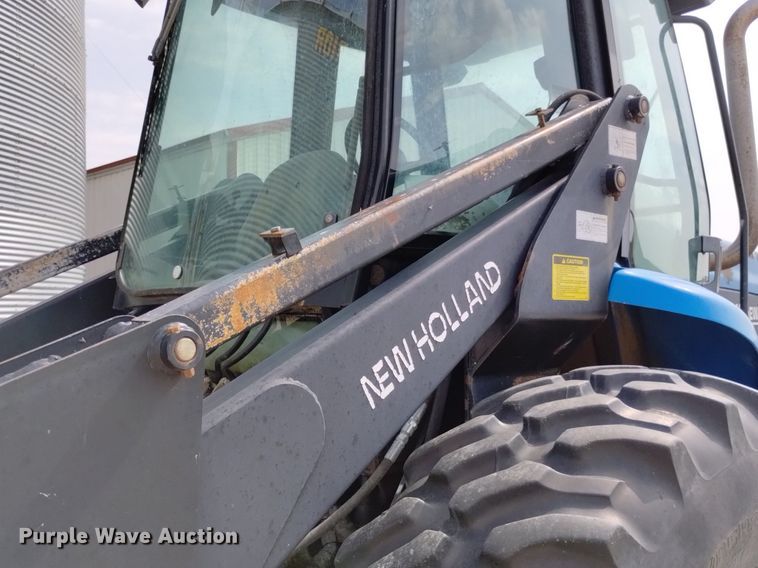 image for item DP3304 1998 New Holland TV140  bi-directional tractor